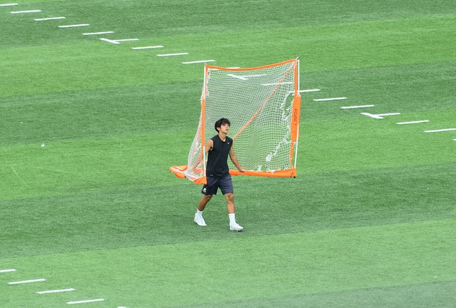 在竞技和经