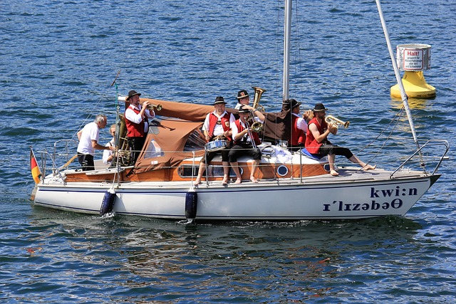 作为中场的 作为中场的